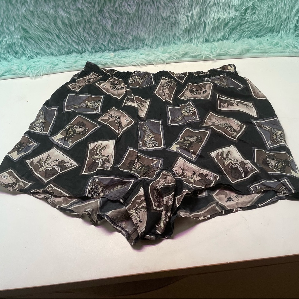 Vintage looney toon mania silk shorts.